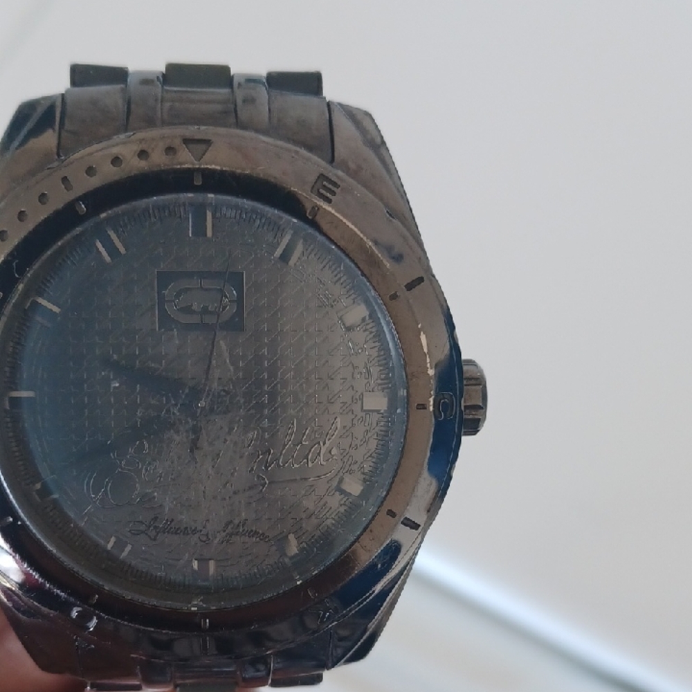 Echo Men's Black and Silver Watch